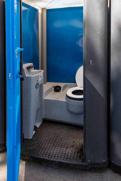 Best Portable restroom trailer rental  in Bethel, WA